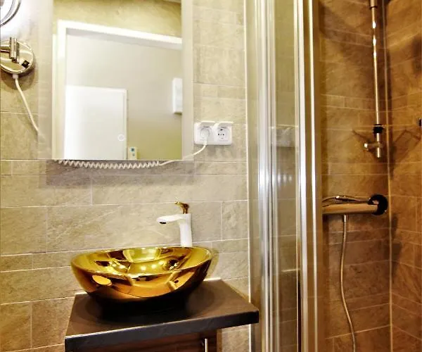 Boutique - Design 5 * Wien